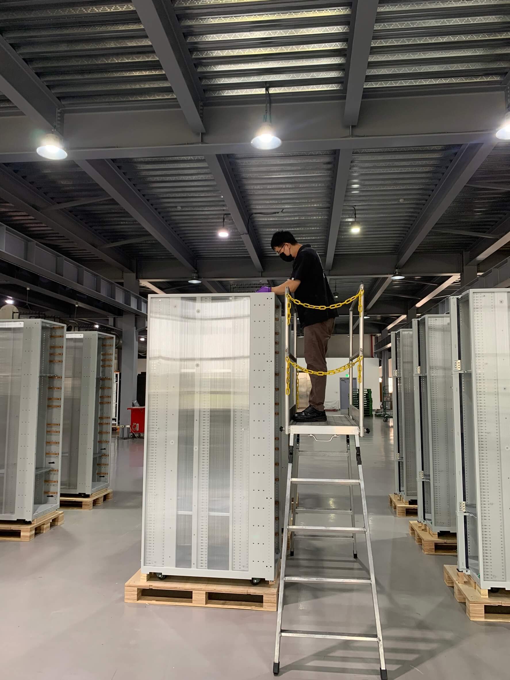 BLIKSEN-Data Center Rack - Assembly (8)