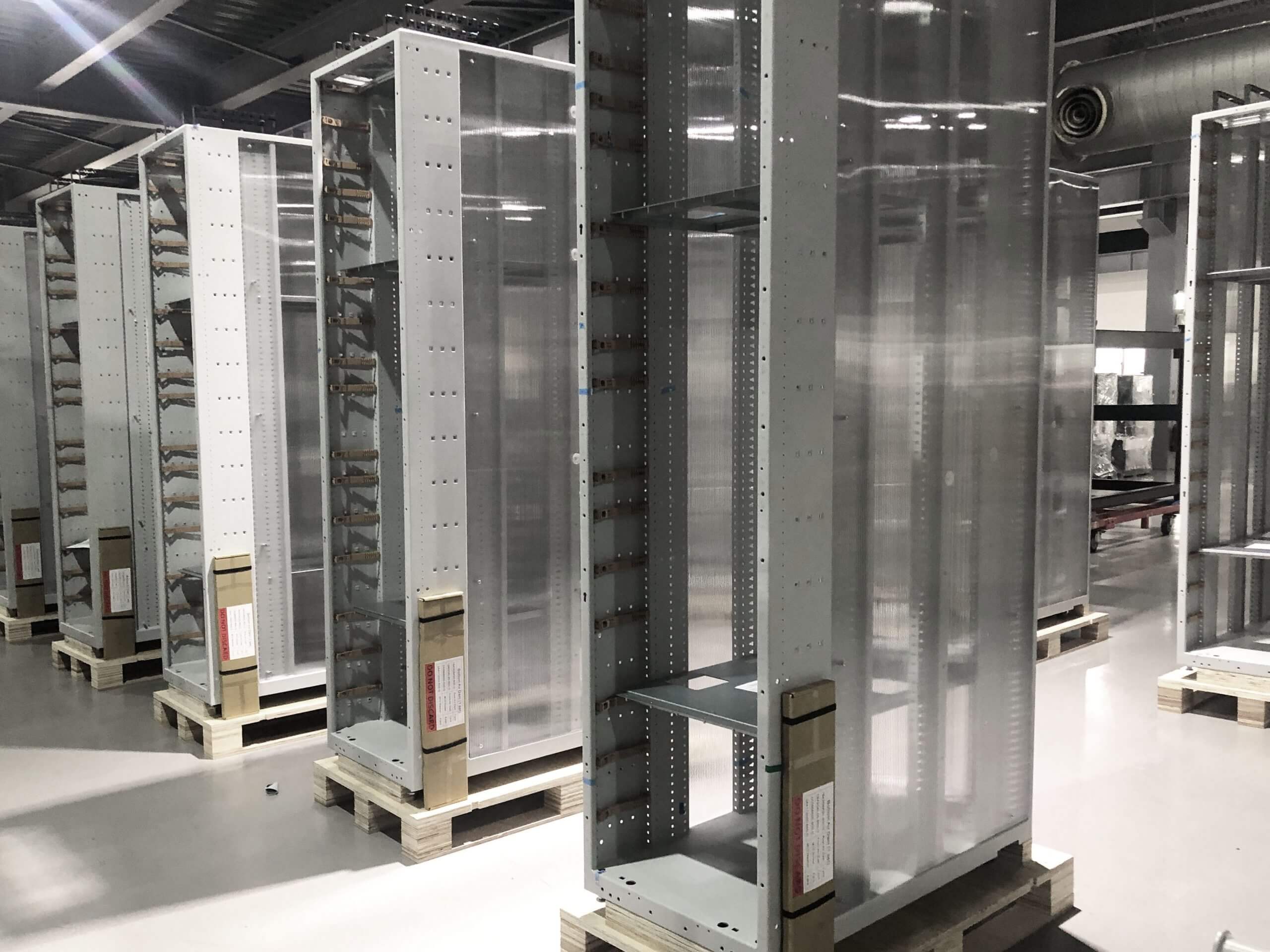 BLIKSEN-網通設備機櫃-sheet metal parts-server